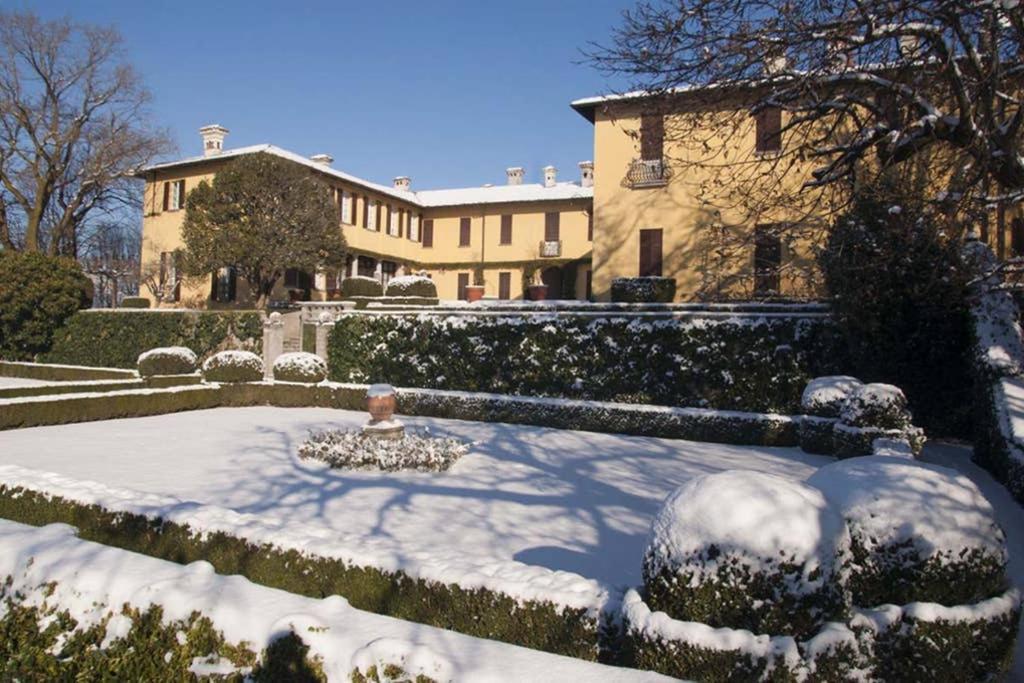 Villa La Vescogna, Historic House With Pool Calco  Extérieur photo