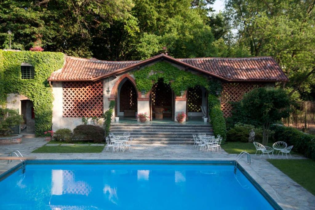 Villa La Vescogna, Historic House With Pool Calco  Extérieur photo